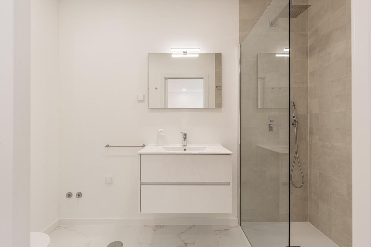 Villa Tapisco With Private Pool Луриня Екстериор снимка