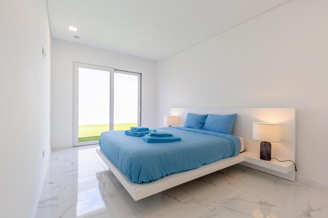 Villa Tapisco With Private Pool Луриня Екстериор снимка